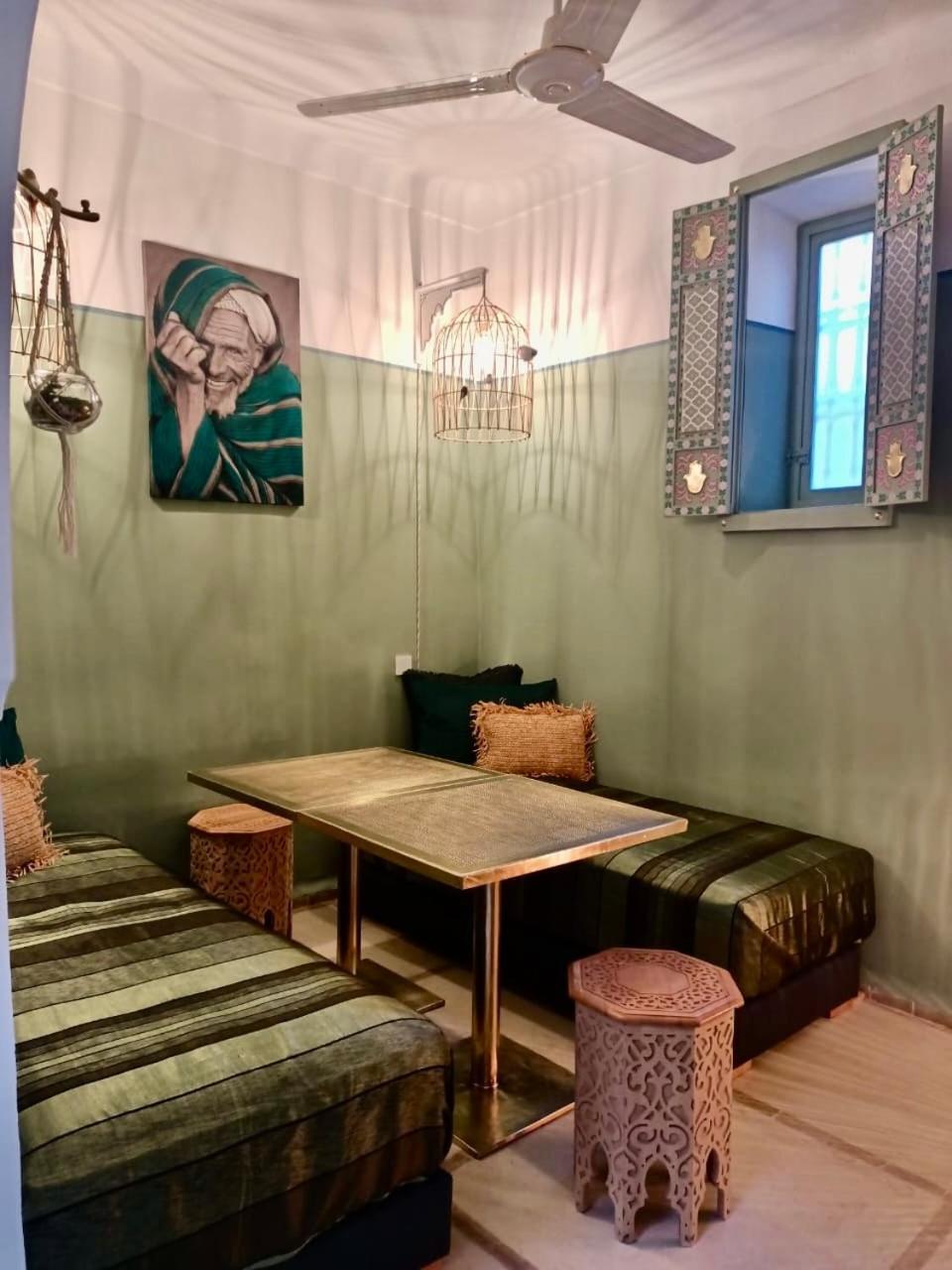 Dar Dabakech, Proche Jemma El Fna, Souk, Centre Medina, Riad, Logement Entier De 2 A 6 Personnes Marrakesh Esterno foto