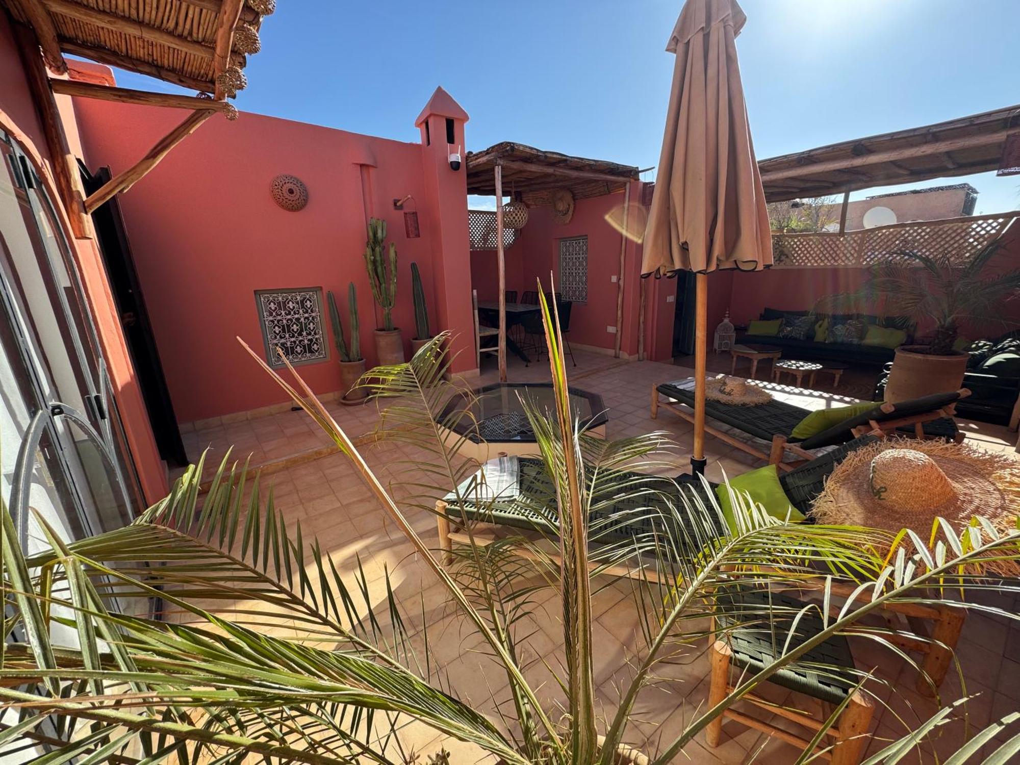 Dar Dabakech, Proche Jemma El Fna, Souk, Centre Medina, Riad, Logement Entier De 2 A 6 Personnes Marrakesh Esterno foto