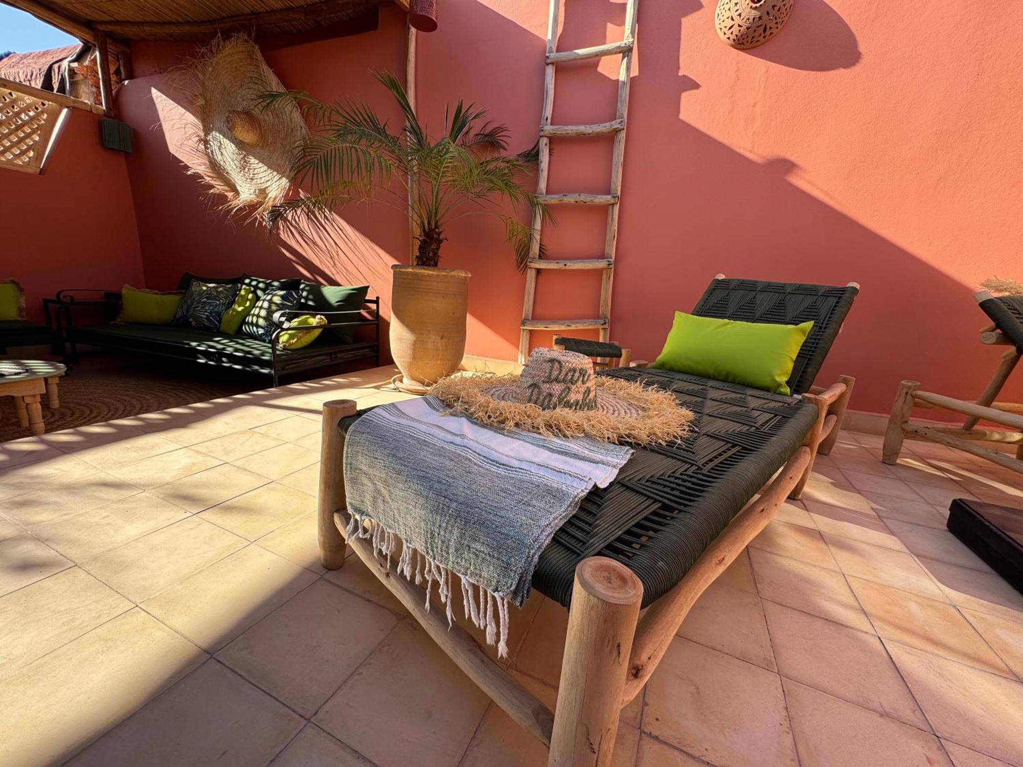 Dar Dabakech, Proche Jemma El Fna, Souk, Centre Medina, Riad, Logement Entier De 2 A 6 Personnes Marrakesh Esterno foto
