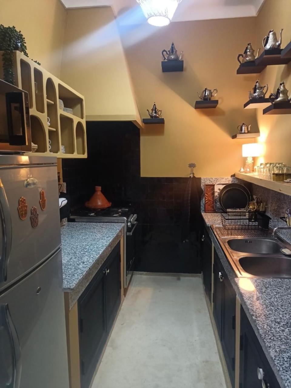 Dar Dabakech, Proche Jemma El Fna, Souk, Centre Medina, Riad, Logement Entier De 2 A 6 Personnes Marrakesh Esterno foto